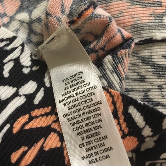 Crown & Ivy Mosaic Elephant Cardigan S FREE SHIP - Picture 3 of 5